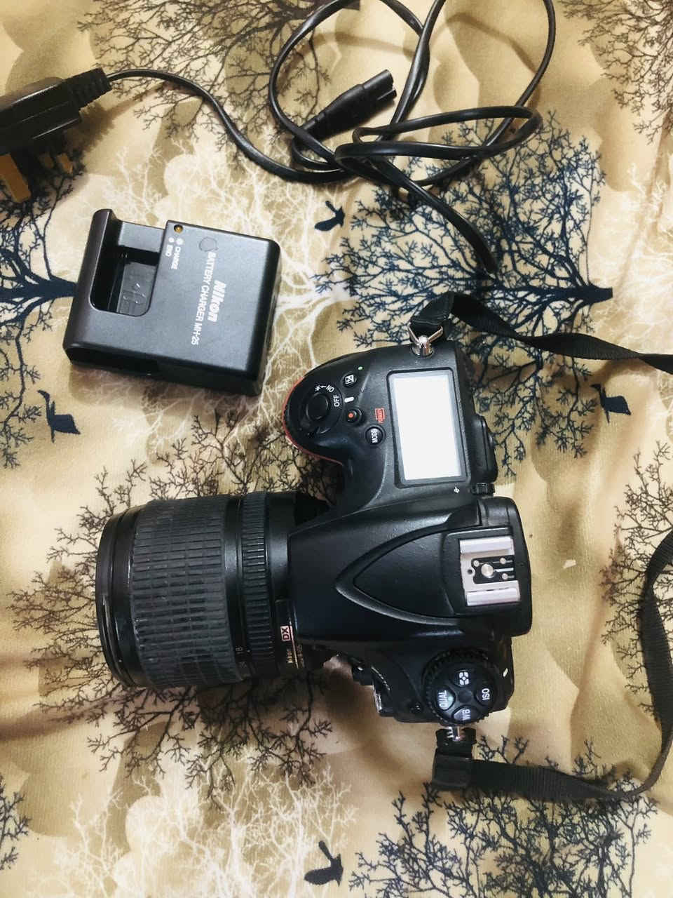 للبيع كأمره نيكون D810
مع عدستها
18-105نانو كرستال
شتر مالها 17k
مع-حقيبه-كارد ريدر-شاحن سريع
نضيف كامره عزل موصفاتها كلش حلوه

***********
سعر ميلون وبيها مجال

توصيل محفضات موجود 🚚
