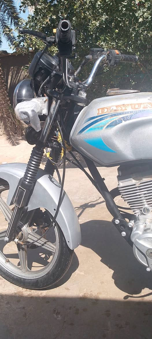 دراجه دايون موديل 21 للبيع اوراق سكنر 
المكان اطويريج استفسار اكثر الاتصال ***********
غير متواجد فيس
