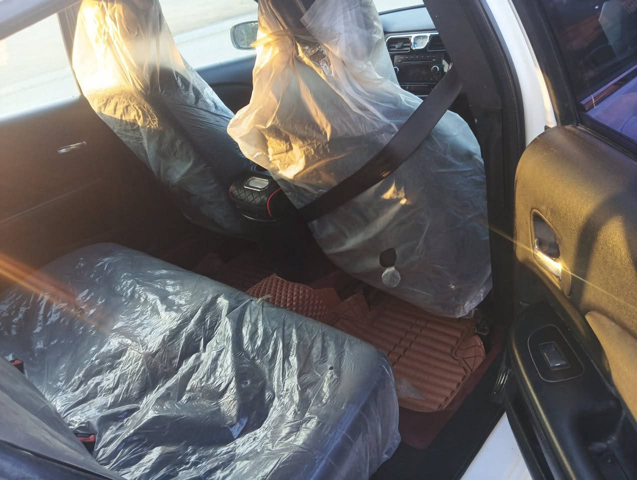 السلام عليكم مكاني بابل حله سي 200 موديل 2012 سياره جاهزه على 24 حبايه تبريد تخم تاير حداد الخلفي امامي سياره جديده على ايد شخص واحد سعر 75 رقم واسط باسمنا السياره ///*********** صور الحادث مرفوقه في الصور
