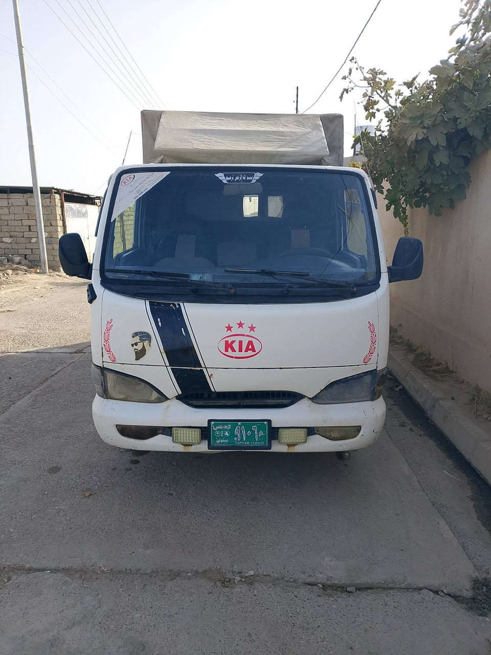 السلام عليكم كيا سامسونك للبيع فحص نينوئ موديل 2000 محرك معمر رايمن شرط التحويل السعر 35وبيها مجال ***********
