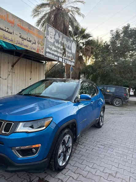 السلام عليكم جيب كومباس 2020 رقم بغداد حرة لمتد تو كلر للبيع فول مواصفات ماعدا الفتحة دشبول شاشة ديجيتال بصمة تشغيل وبصمة ابواب تحكم ستيرن كشنات جلد بلادي كشن السائق كهرباء تدئفة كشنات الامامية تدفئة ستيرن شاشة كبيرة اصلية تدعم الابل كار بلي كامرة خلفية دوارة ويل حجم 18 كروم تخم تاير جديد لد نهاري لايت عدسة تبريد قطعتين اشاير بالمري حجم المحرك 2400 كير 6 نمر السيارة تو ويل ماشية 58 الف مايل حادثها جاملغ وبنيد وجاملغ الخلفي صبغ 
مكان السيارة بغداد الشعب حي التجار 
السعر 130 ورقة
الرقم ***********
