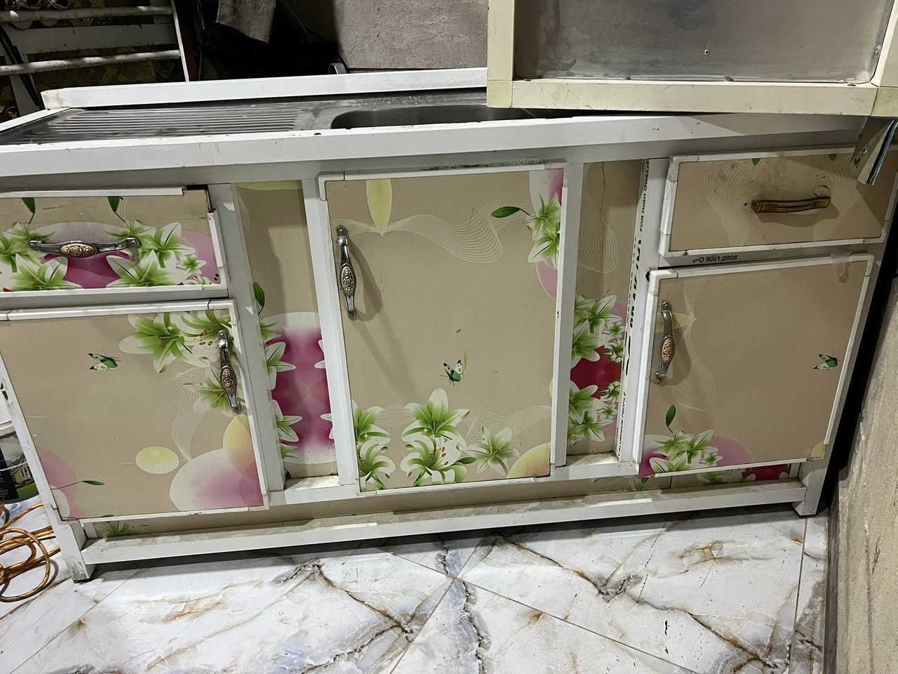 السلام عليكم سنك وكاونتر وملحق كاونتر ب١٢٥ مكان الشيشان الاولى ***********
