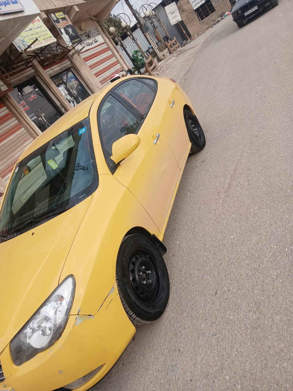 سلام عليكم الانتره مديل 2010رقم ديالي دولي سياره بسمي سياره وراد كندي سياره بدون حادثه محرك 2000كير اتوماتيك كير جديد بعد بضمان مكان سياره بغداد سعر ٩٠ هاذه رقمي ***********
