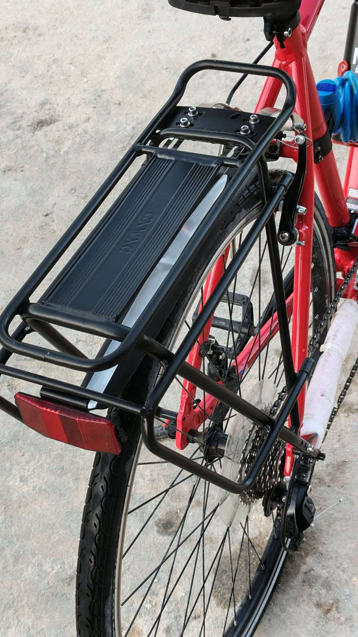 اخوان مكلف ب النشر 
يونفيكا هجين 
حجم 28 
قياس L,
2x8 السستم 
مع اضافات 
سيباية ترحال شريط مانع بنجر حامل هاتف بي إنارة قفل مطارة مي سرج طبي
السعر 250 بي مجال بسيط للطيبين 
تواصل خاص 
او عل رقم***********
