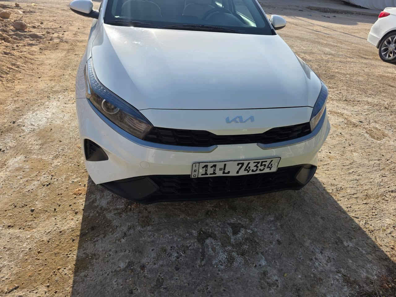 #يالله كيا سيراتو موديل 2024 
خليجي
بيه bdr قليل بين البابين

مكينه 2000دوش فول موصفات فتحه

مرقم بغداد بسمي تحويل مباشر 
بأي محافظه

السعر 168$ (بيع نقدا فقط) تفاصيل 

واتساب ***********
