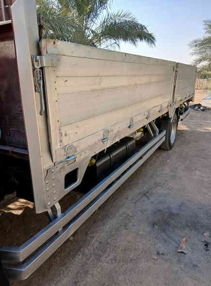 سلام عليكم هينو لبيع طيره سته وربع بلادي مكينه 70عادي لا صرف ولا تبخير سياره جاهزه كبل لعمل رقم ***********
