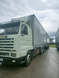 لبيع سيار قاطر ومقطور سكانيا سقف ناصي 113 كير 3/3 انبيع شاصي /        ...