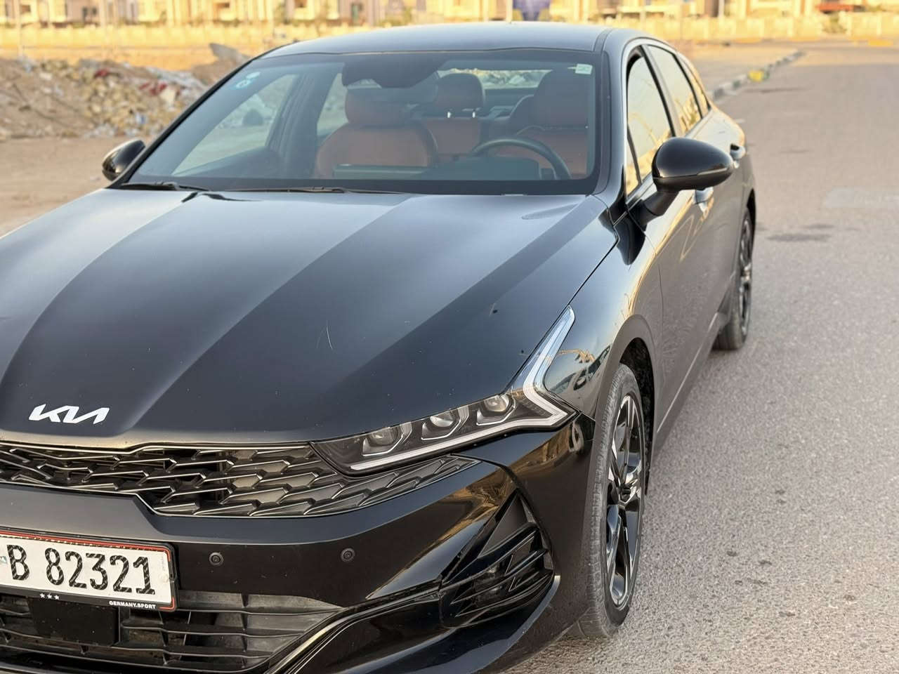 كي فايف جيتي لاين فول مواصفات موديل 2024
لون اسود داخل احمر
كشن كهرباء 
كاربلي 
تحكم مقود 
كشنات جلد 
تدفئة الكشنات 
تبريد منفصل 
سايد بريد كهرباء 
رادار خلفي وجانبي وامامي 
رقم بصرة حرة 
حادث السيارة بنيد فقط بدون دواخل ولا راديترات 
ارباك الدركة فقط 
ماشية 21 الف 
السعر 192 ورقة
للتواصل ***********
