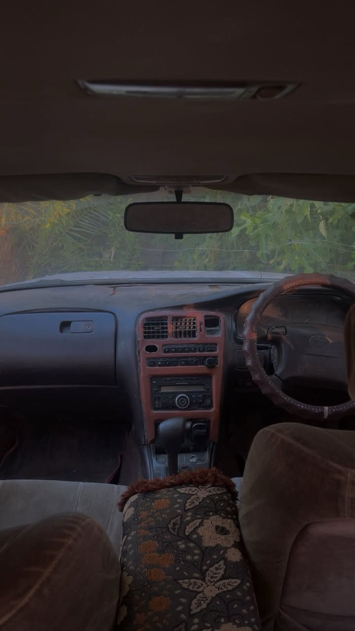 السلام عليكم
سياره للبيع شيزر نفخ 

#يمنه 

محرك ونجي شرط 

بيها تأخير شويه بل كير 

كهربائيات كلها شغاله 

باتري جديد 

دسكات جدد 

مسجل واربع سماعات شغال 

تدفئه شغاله شرط نار 

تبريد يعوزو غاز 

السعر 8 وبيها مجال شويه 

الشراي يتصل او واتساب 

***********

