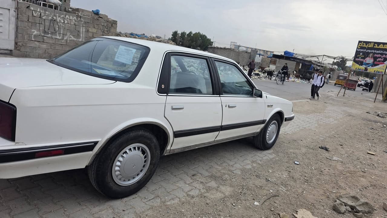 السلام عليكم
اولدز موديل 90 بأسمي سيارة جاهزة تخم تاير جواها اي نقص مابيه بيها السيارة التدفأة شغالة تبريد بيه ليك صغير طلبوا عليه 100 وداسويه هسة السيارة بداية خيط تبخير اخوان السيارة جديدة الله شاهد علية تختلف بالحقيقة وعلي الصور مال اليوم
عنوان السيارة بغداد جسر ديالى
*********** 
اخوان على الفيس ما استقبل بس اتصال
