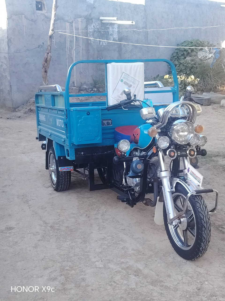 للبيع موديل 2023 اخت الجديده مكفوله كفاله عامه مابيه نقص علئ وضع الوكاله كلشي مامبدل بيه أوراق اصوليه المكان بابل ناحيه الشوملي السعر ب2/600 وبيه مجال الموشراي ويتصل يسمع كلام غير لائق والشراي بي خير ويدلل موبايل *********** بي واتساب اجاوب
