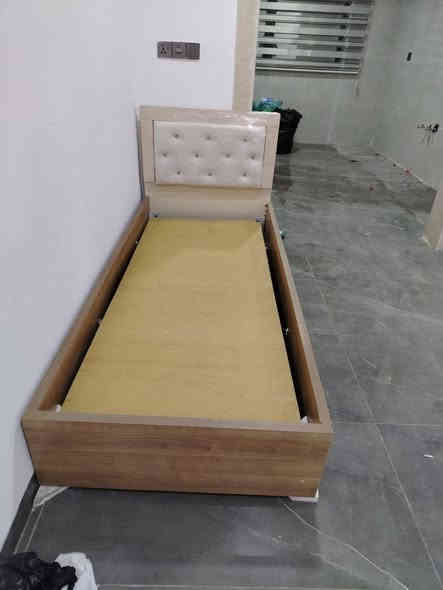 متوفر قنصور مستخدم للبيع شغل عراقي وتخت تركي للاستفسار الاتصال على الأرقام ***********&***********
