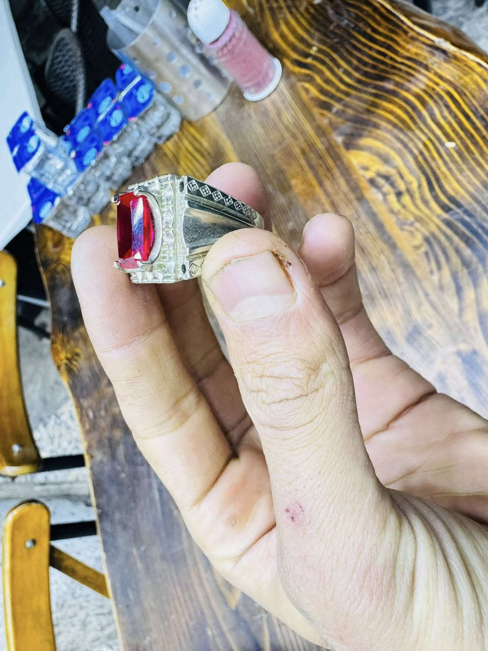 ياقوت افريقي شرط صياغه ثكيله السعر 125بي مجال


**إذا كنت صاحب هذا الإعلان وتريد حذفه لأي سبب، رجاءا أرسل رسالة إلى الدعم الفني**