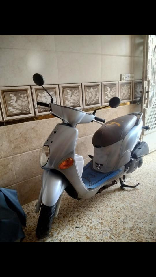 سلام وعليكم فله للبيع مال رنيه السعر ٩٥٠ وبيهه مجال قليل مكان الشعب حي اور ***********
