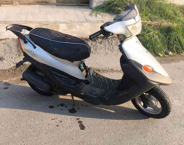 دراجه للبيع تخبل كدام عينك نضافه فول بس سلف مايشتغل فقط سعر دراجه 300وبيها مجال ***********
