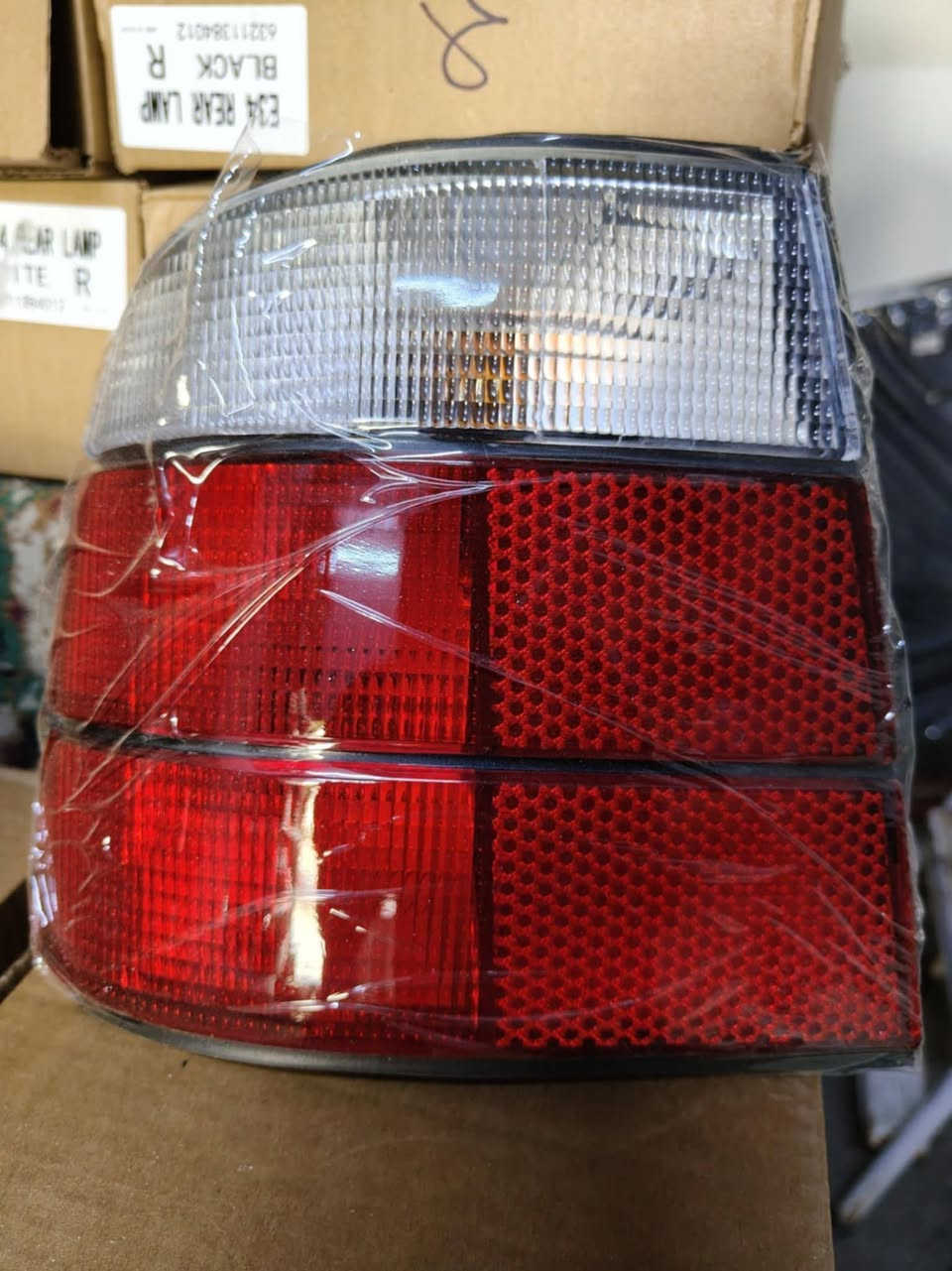 يتوفر توصيل لكل المحافظات العراقية ويكون. الحجز على الخاص او على الواتساب 👇 ***********
