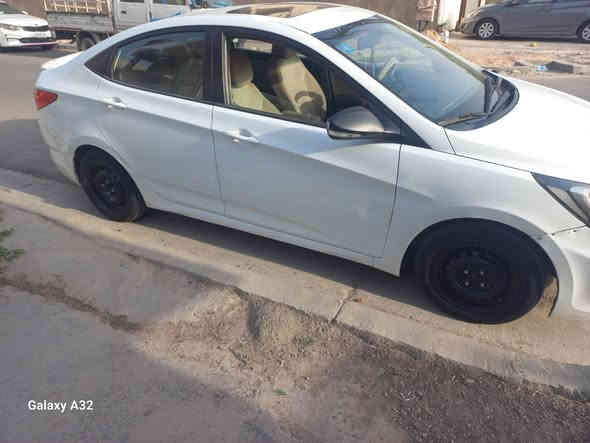 سلام عليكم اكسنت موديل 12خليجي
بلو 5تجاوي مكينه 1600 دوش

اشاير بل مري
تحكمات ستيرن
شاشه تلب
كامره دوارة
السعر 90 وبيه مجال
رقمي اتساب
***********
