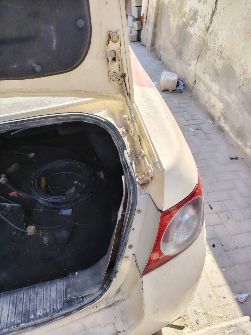 ابيكا 2007 للبيع ابيع كوم حديد ما اوكفلك غير سرقه راعيه مسافر مايحول سعره 12 قفل ***********
