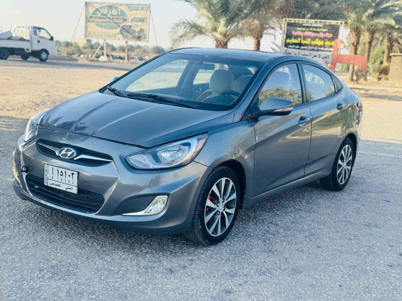 للبيع هيونداي اكسنت 2013 خليجي رقم مثنى تحويل مباشر سنويه جديده .
السياره بيه صبغ ابيع صبغ عام 
محرك 1.6 جديد شرط مامفتوح قبل اسبوع شديته 
شاشه وحساس وكاميرا ونظام ايكو ويل كروم .
سياره جاهزه گير ومحرك وتخم تاير وكهربائيات وتبريد❄️
#السعر 79$ 
***********
