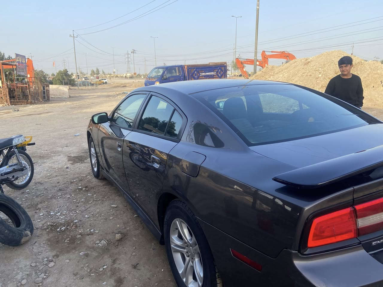 14 كندي فول عده الفتحه  سونارها مرفوق بالصور 158 وبيها مجال
***********
