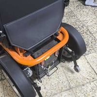 كرسي كهربائي جديد غير مستخدم للبيع السعر 650 و للاستفسار الاتصال على ه...