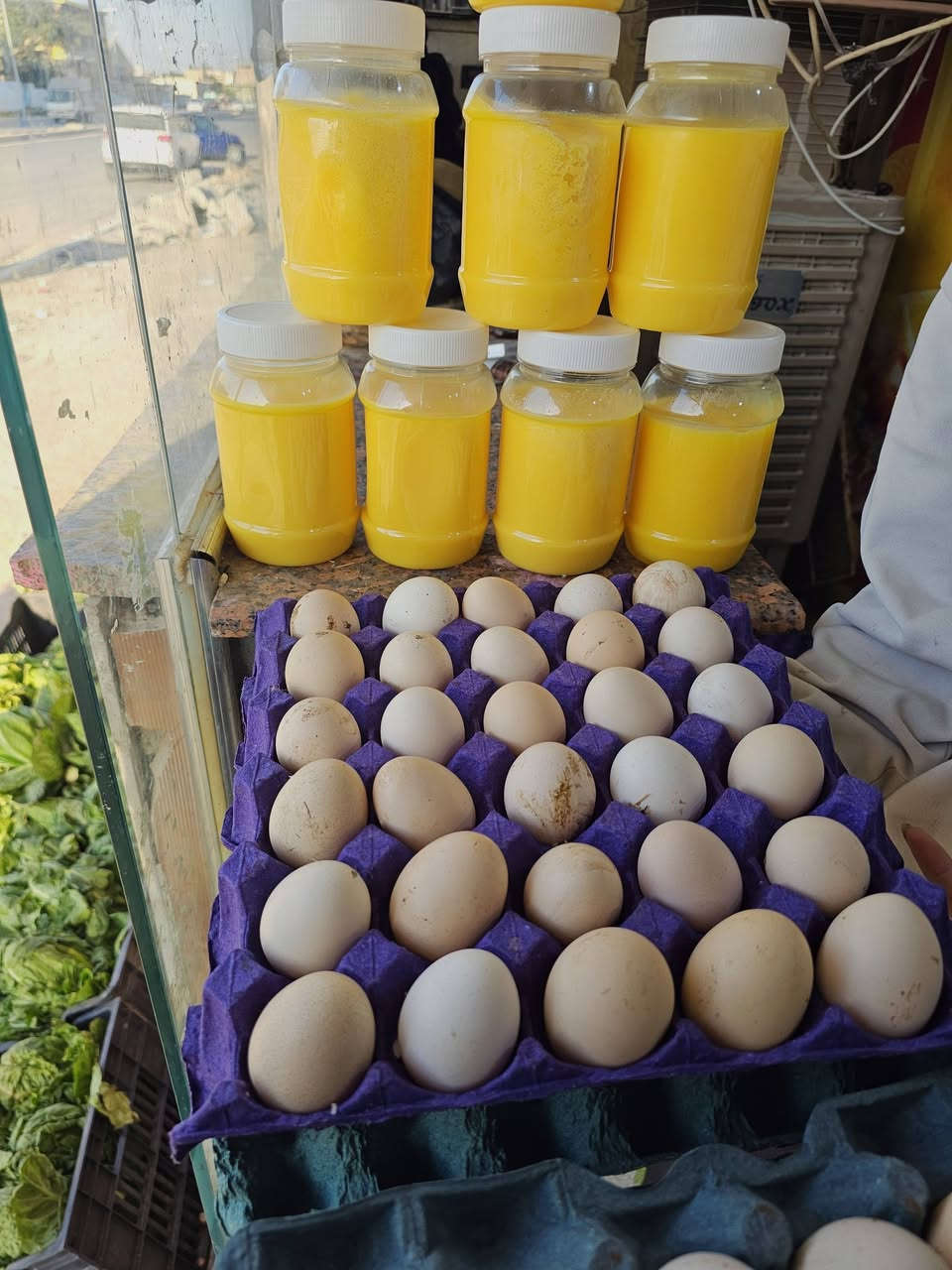 دهن حر بقري شرط الأستخدام 
بيض عرب كميه خير من الله 
تكريت القادسيه شارع البلاج قرب الصيدليه العالميه 
***********
