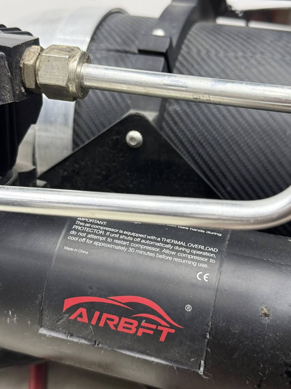 للبيع الاصدار تحكم شاشة + تطبيق بلهاتف
مابيها كل عيب شرط الفحص انطيها
فاتحيها من جالنجر بس ترهم جارجر + اوباما ومادري بعد اذا ترهم غير سيارات 
مكانها كركوك 
***********
