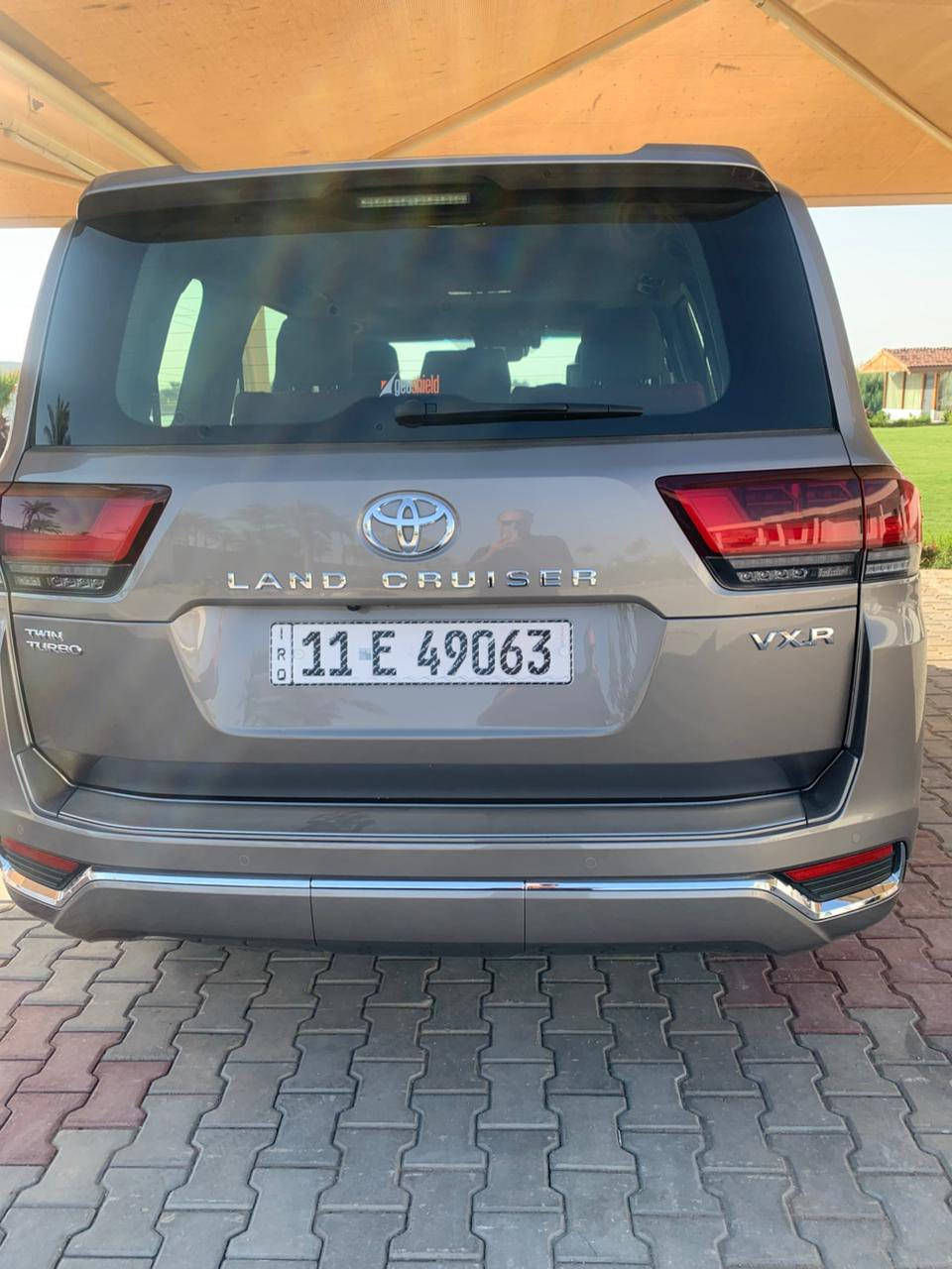 لاند كروز  VX.Rموديل 2023 مكفولة لون مميز 
للاستفسار ***********
