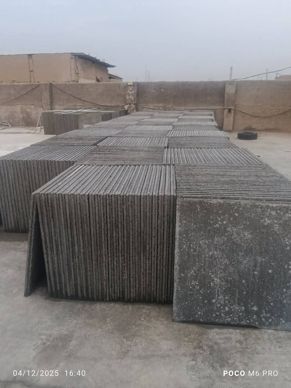 السلام عليكم شتايكر للبيع 80x80 + 50x50 شتايكر قوي وعلشرط شغل درجه اولئ واصل لباب بيتك واسعار مناسبه العنوان السماوه حي الصناعي للاستفسار *********** او مراسلة الصفحه
