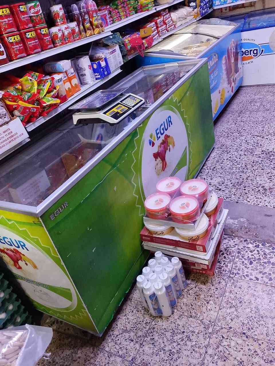 ٤٥٠ للبيع بغداد ***********
