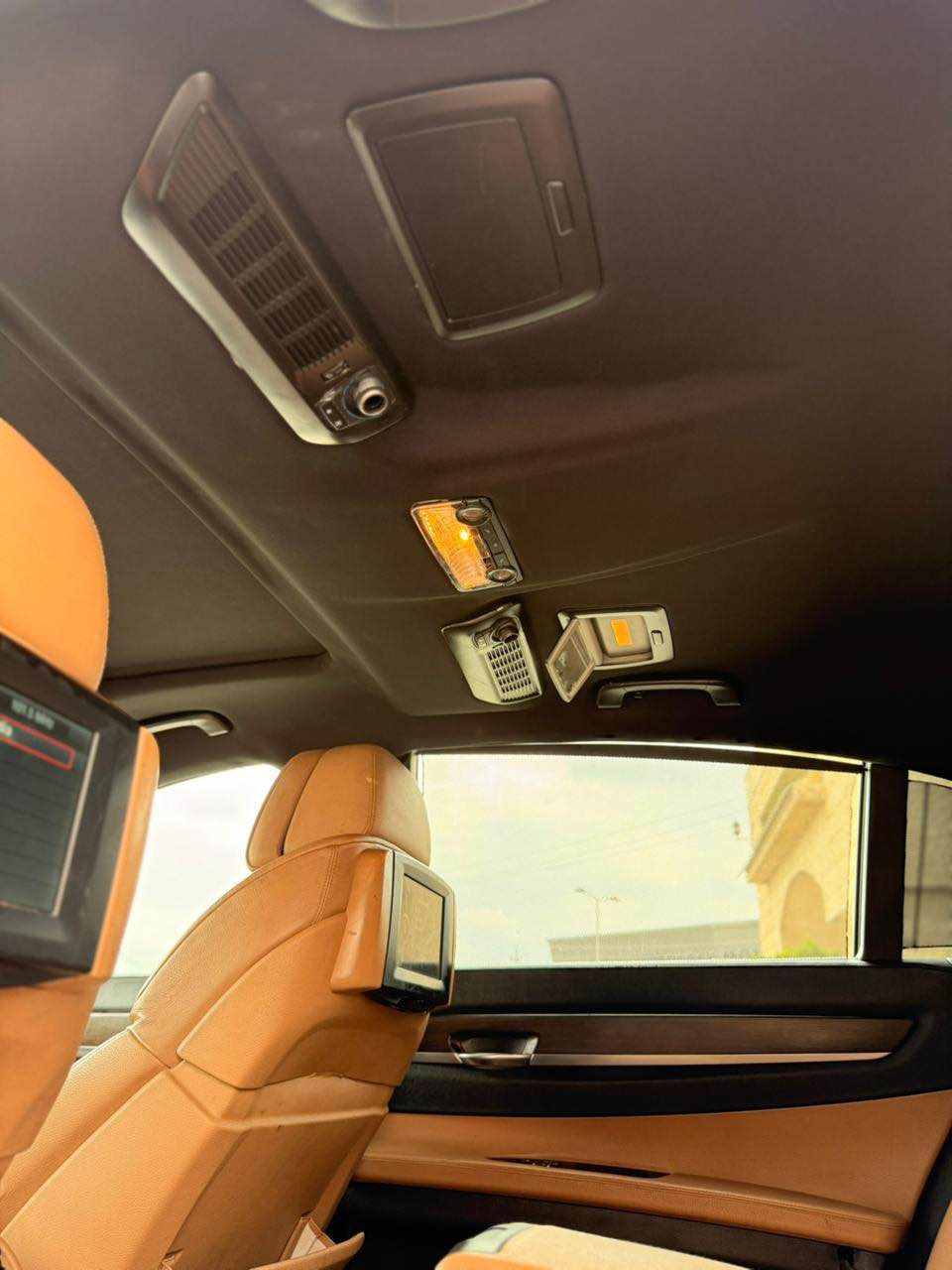 BMW 740i 2012
🔱.                 📦✅                    ⚜️
BMW / 740i /VIP🔱

لیزەر دوبەی 🔻
داخیلی vip🔻
شاشە گەورە ماپ🔻
٥ پەردە🔻
سوکان کارەبای🔻
کامیرا (٣٦٠)دەرەجەیە 🔻
بەسمە🔻
سلایت گەورە🔻
ناو قەیسی 🔻
کامل سێرڤس بۆ کراوە🔻
 کوشن مەساجە 🔻
پشت و پێش حساس 🔻
ئۆتۆ هۆڵد ئۆتۆ پارک🔻
٣ گێڕ🔻
کوشین خزنە🔻
٣مۆدە » نرماڵ + سپۆرت + سپۆرت بڵاس🔻
گوشن کارەباری و جلد🔻
تحدید سرعە🔻
هەموو شتی لەسەر دەقی شەریکە ماوەتەوە🔻
دوو شاشەی دواوە🔻
مواسەفات تەواو نابی ⛴️
دینارێک مەسروفی تیا نییە🔻
شوین 📍هەولێر🔻
‎📞ژمارەی تەلەفۆن :[***********]
نرخ (82)💵 أربيل, العراق
