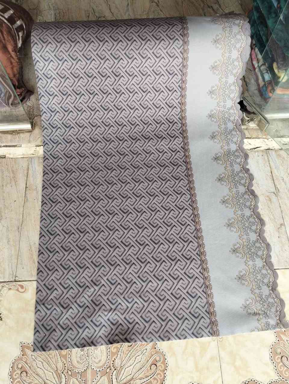 مفرش تخم ابو النزلة مقدف سعر المتر الف ( 1000 ) فقط 
العرض محدود والكمية محدودة 
سارعوا بالحجز 🏃🏃✈️
العنوان التحرير دور الجاهزة مقابيل محل كرزات حمودي يوجد توصيل ***********
