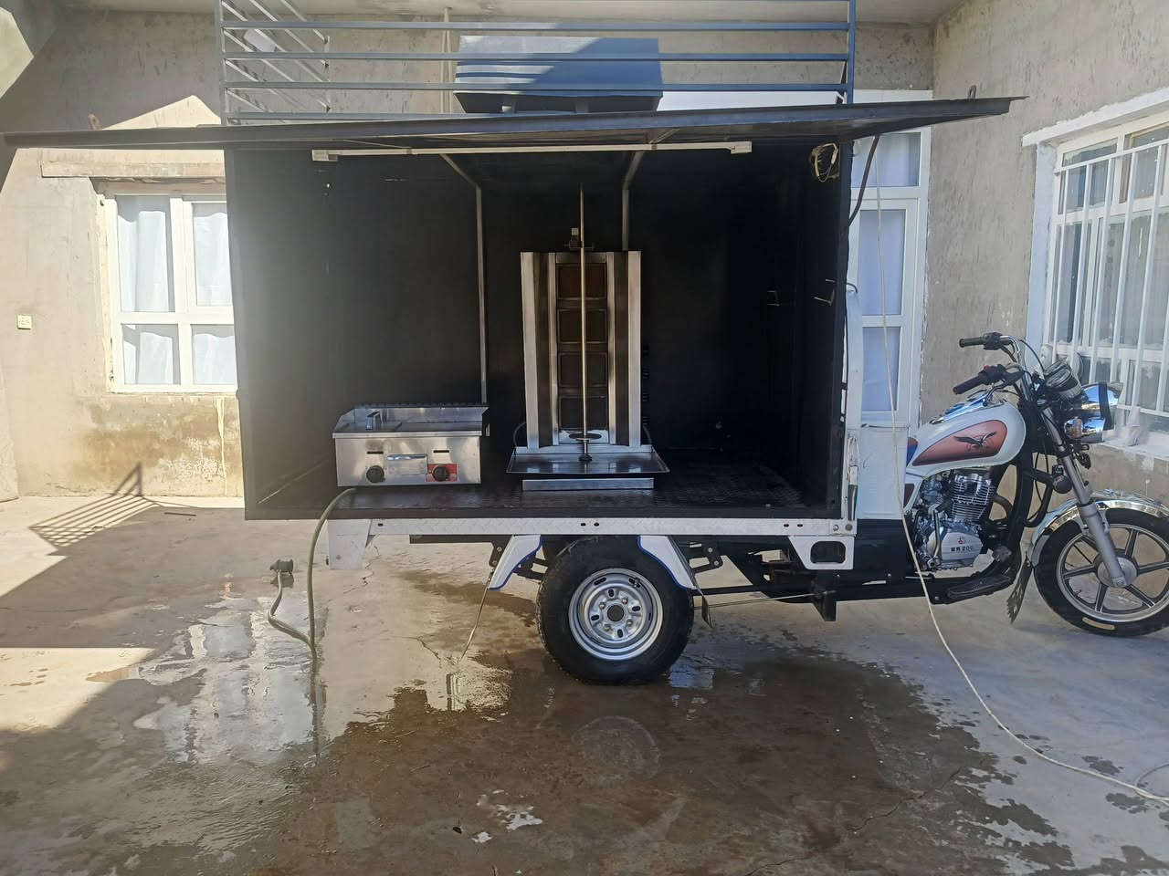 سەرەتا بەناوی خوا
کەریم کابان شاورمە بۆفرۆشتن مۆدێل 2020 بەس وەک 25نەبوو گلەی کە ماتۆڕەکەعەزێت نەدراوە تەنها ئیشوو ماڵەوە 
زۆر تازەو بێکێشە یەکسەر بچۆ سەر ئیشی خۆت 
کامل ئەشیای جاهیزوو تازەو لۆک لەڕەسمەکان چۆنە 
ڕوبەڕوش ئاوایە ماتۆڕەکەش لۆکە بێ موشکیلەیە 
پێویست بەوەسف ناکا ماڵەکە خۆی دیارە سعری 3ملوێنوو مامەلە
***********
***********
ئەدمین ❣️❣️❣️
