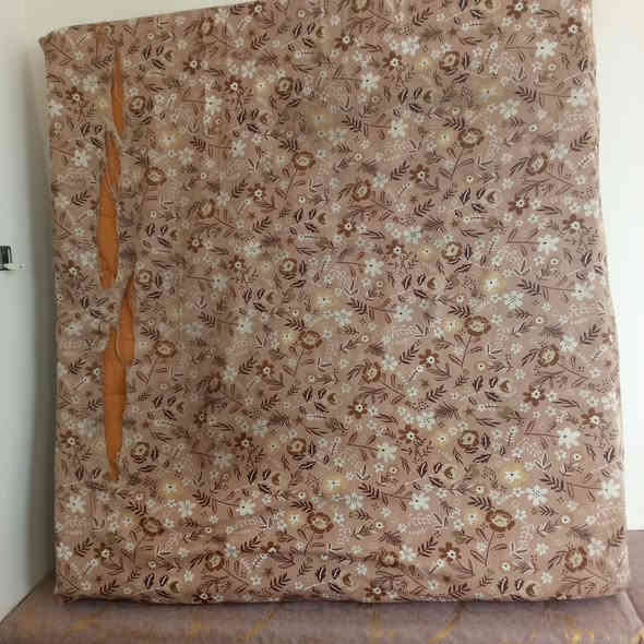 السلام عليكم دوشك جربايه للبيع 180 *200 بسعر مناسب للاستفسار مراسله واتساب ***********
