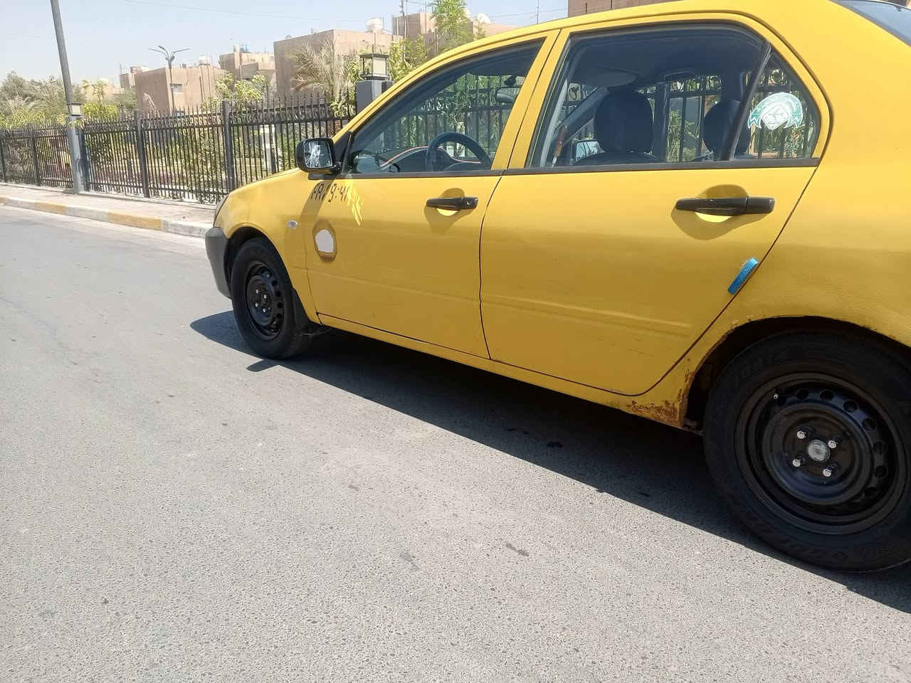 السلام عليكم لانسر موديل ١٠شركه العامه رقم انكليزي بغداد بسمي مصفره هيئة وغرامات هزه جديده  كير مكينه تبريد صدر كله جاهز كلج جديد تخم قوايش السياره مسويلها ادامه جديده صبغ حزام بدون ضربه دوشمه جلد شاشه كامره ما بيها نقص السياره السعر 63وبيها مجال ***********واتساب 
مكان بغداد زعفرانيه
