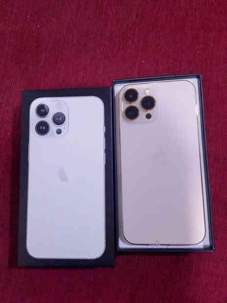 للبيع جهاز نضيف وما مفتوح وما مبدل لي اي قطعه مع كارتون وشاحنه بطاريه94السعر800وبي مجال للتواصل على هذه الرقم ***********العنوان البصره دور النفط
