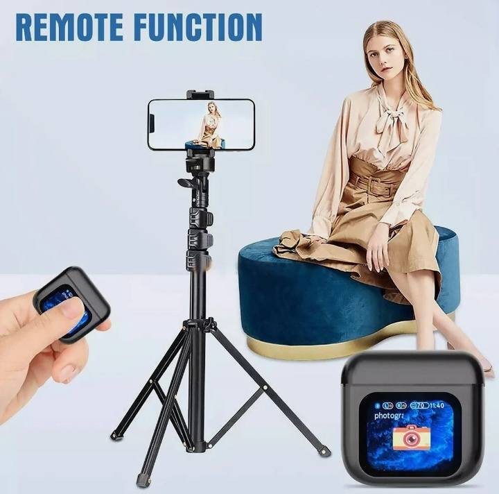 💥 #سماعات SE60 TWS اللاسلكية

#بسعر 30 الف.

* شاشة لمس LCD ذكية: شاشة ملونة بحجم 1.47 بوصة لعرض حالة البطارية والتحكم بسهولة.

* احدث إصدار بلوتوث 5.4، لضمان اتصال مستقر وسريع، يغطي مساحة 15 متر.

* ميزة العثور على السماعات عند فقدانها: تساعدك في تحديد موقع السماعات في حال فقدانها.

* التقاط الصور عبر علبة الشحن: تتيح لك علبة الشحن التحكم في كاميرا هاتفك والتقاط الصور عن بُعد 

* خاصية إلغاء الضوضاء النشط (ANC) وENC: لتجربة استماع ومكالمات نقية وخالية من التشويش.

* تصميم رياضي مريح: مصنوع من مواد ABS+PC، يضمن ثباتًا وراحة أثناء التمارين والنشاطات اليومية.

* تحكم باللمس: لإدارة الموسيقى والمكالمات بسهولة عبر لمسات بسيطة.

* دعم لأنظمة التشغيل المتعددة: متوافق مع أنظمة iOS، Android، وWindows.


**إذا كنت صاحب هذا الإعلان وتريد حذفه لأي سبب، رجاءا أرسل رسالة إلى الدعم الفني**