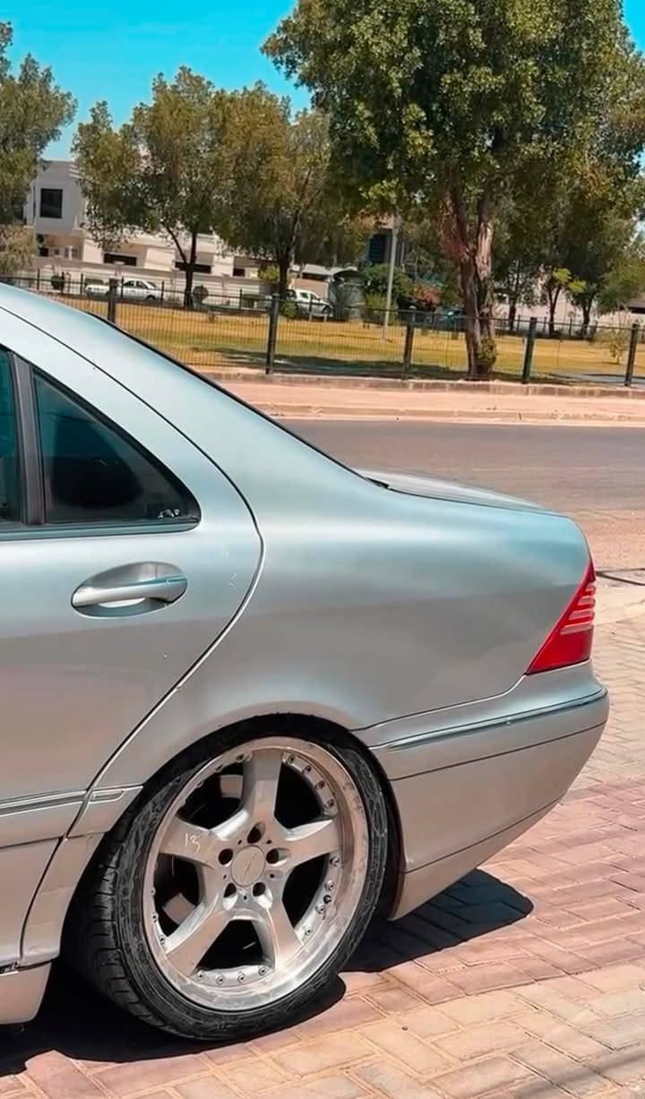 مكلف بالنشر ‼️🔥
للبيع فقط ♥️

مارسدس غواصة 1999 قصيرة 
 
كير ومكينة 350 مكفولة  🚀

داخل جلد اسود كراسي كهرباء  + تجاوي قلاب 

سلايد روف جام 👋🏻

صبغ 3 قطع فقط 

مري شفط + اشايـر 

كهربائيات كلها شغاله 

جكات هيدروليك 

دمام ومضخمات صوت 🔊 

شاشة اعطال ⚔️

خزن أقراص 24

ستيرن تحكم

السياره جاهزه متصرف عليها دينار 

السعر 113 ورقه وبيها مجال للشراي ⚔️

مكان السياره بغداد - حي الاطباء 
للاستفسار: ‭+964 780 870 0051‬


**إذا كنت صاحب هذا الإعلان وتريد حذفه لأي سبب، رجاءا أرسل رسالة إلى الدعم الفني**