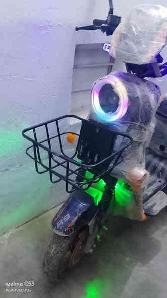 السلام عليكم. موطور شحن للبيع R9موديل 2025 بطاريات مامبدلات جدد +سويجين بصمتين كرتين ستاند موبايل السعر 400وبي مجال هاتف‏‪0780 419 3187‬‏ ايمن المكان اسديره سفلى
