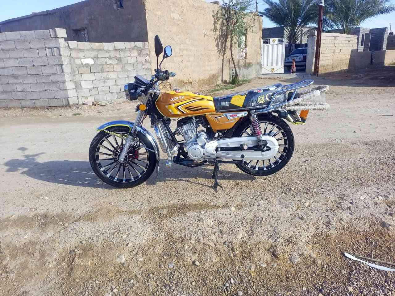 السلام عليكم دراجه معروضه للبيع او مراوس حسب القناعه موديل 25 محرك 150 ***********
