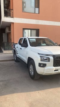 وبركاته موديل ٢٠٢٥  تبريد مركزي  فور ويل رقم بغداد  مكفوله من الزلغ ٠٧...