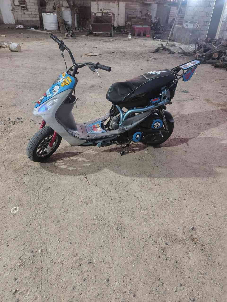قجمه للبيع دراجه بلادحربيه  سعر8005بيهه مجال دراجه بلاد عنواني بصره ابوالخصيب رقمي ***********
