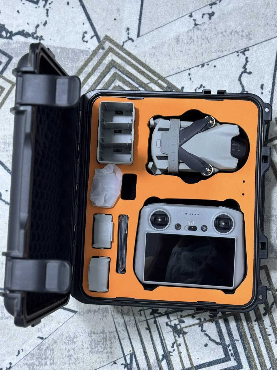 درون dji mini 3  جوستك شاشة ، مستخدم قليل كلش
للتواصل واتساب وعلى الرقم ***********
