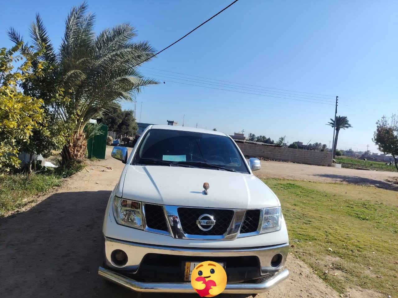 السلام عليكم 
نيسان نيفارا موديل ٢٠١٠ رقم بغداد ٦ كير عادي
محرك مكفول ما مفتوح تخم تاير 
صدر جديد كهربائيات كلها شغاله
تبريد شغال ثلج سياره جديده مكفوله كفاله عامه 
من الصبغ والبارد سياره مال جناي 
ما ناقصه اي شي المكان بغداد اليوسفيه 
للاستفسار ***********
