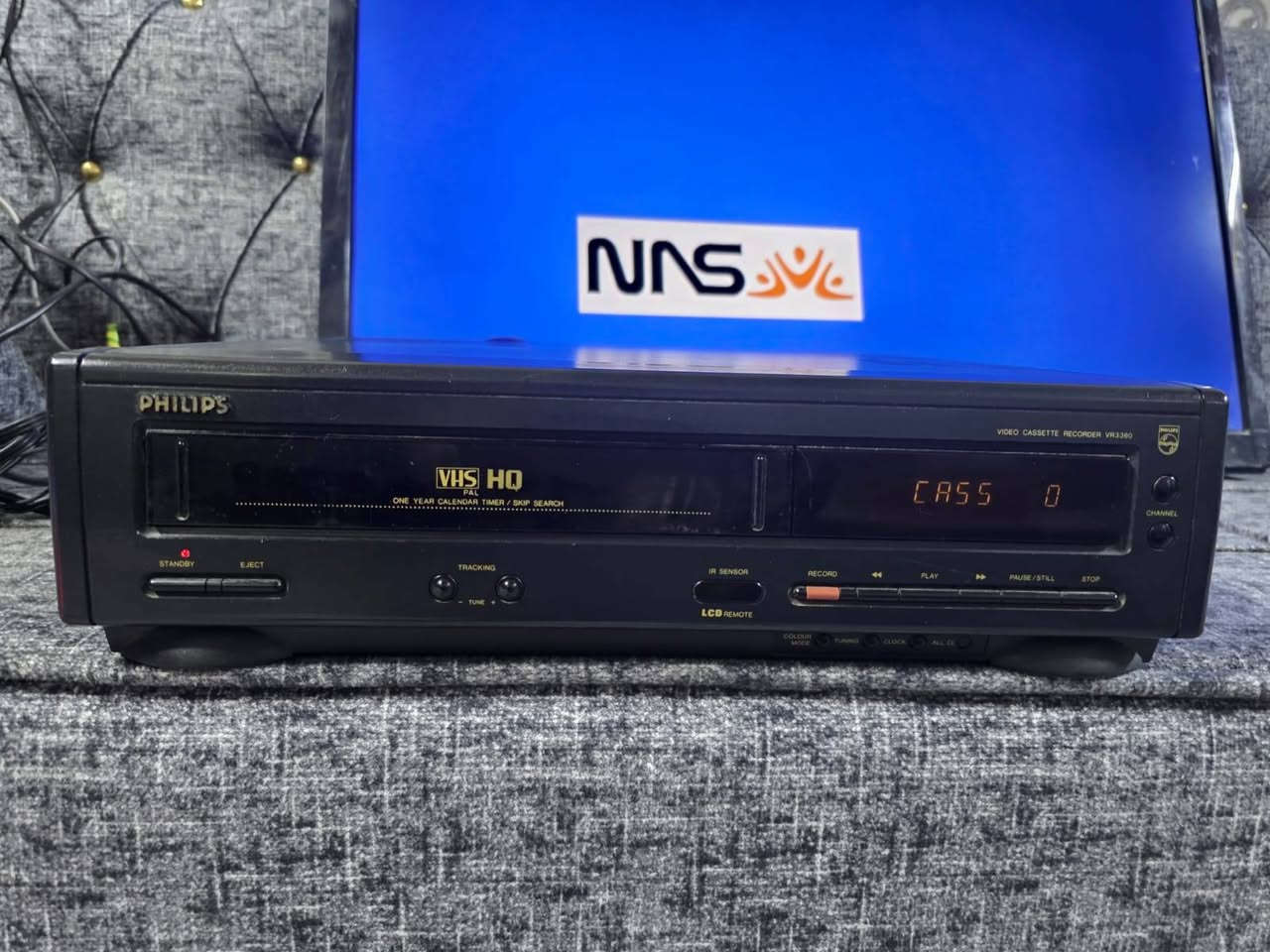 السلام عليكم فديو كاسيت فليبس ياباني شغال نضيف عرض وتسجيل معا كاسيت فيشه سعره ٥٥ الف
مكاني بغداد موجود توصيل الهاتف ***********
