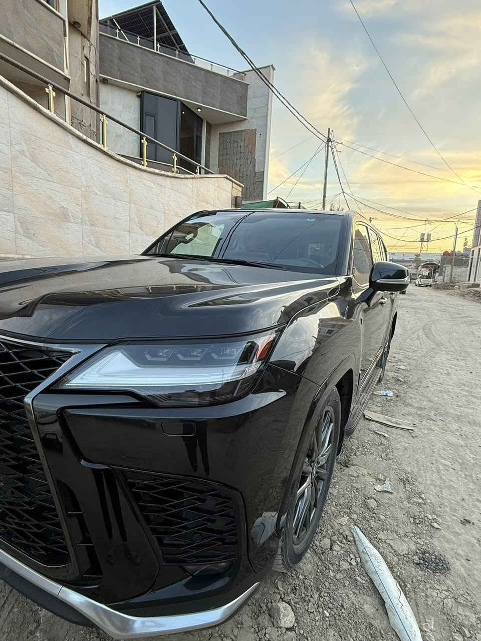 سلام عليكم
للبيع لكزس 2023 بريم
Fsport
ماشيه 41 رقم بغداد
مغلفه ppf بلكامل
الساره اعلى فئه 
كفاله عامه 
مكان السياره الديوانيه 
***********
