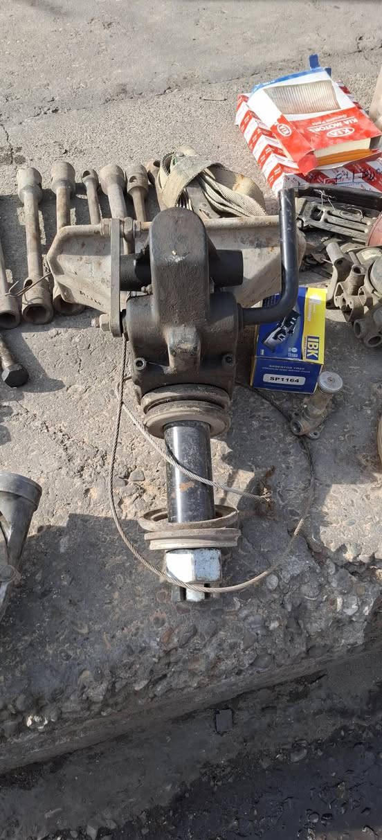 ساحبة اوروبي للبيع عنوان سليمانية : *********** سعر : (١٣٠ الف) .
