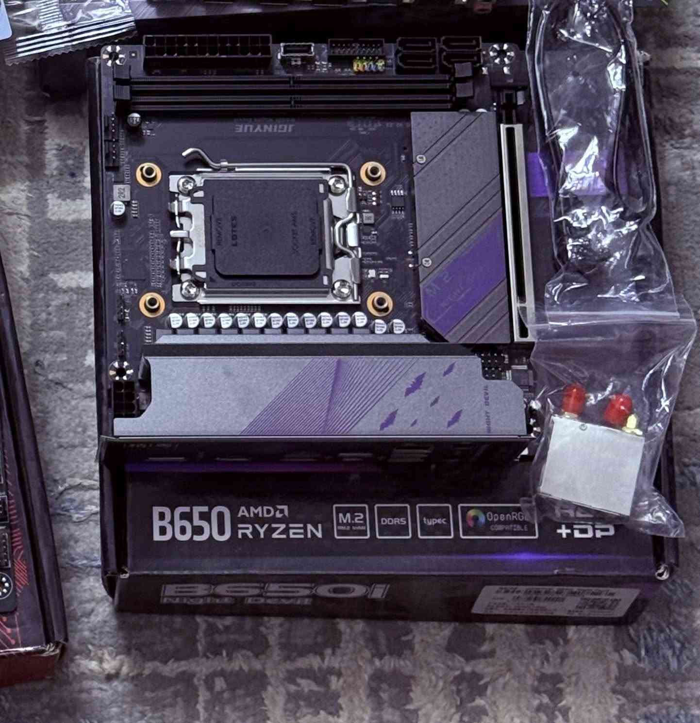 سلام عليكم 🫡
حبايبنا متوفر � مذربورد B650i Gaming 🔥

💻 مناسب  لتجميعات الألعاب

🎮 تدعم العدد من الالعاب

⚡ تدعم معالجات Ryzen الحديثة + DDR5

🚀 أداء سريع وثابت

✅ حالة ممتازة غير مستخدم 

✅ جاهزة للتجربة

💰 السعر: اعلى سعر ابيع

🚚 يوجد خدمة توصيل لجميع المحافظات 

�


**إذا كنت صاحب هذا الإعلان وتريد حذفه لأي سبب، رجاءا أرسل رسالة إلى الدعم الفني**