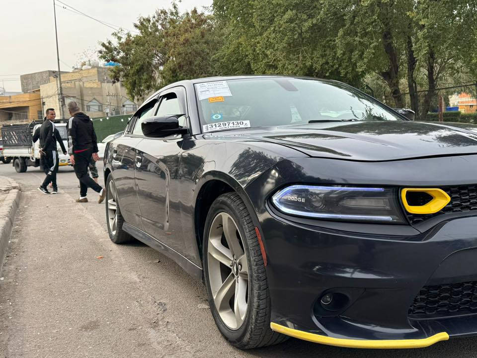 لسلام عليكم

جارجر موديل 2016 اس سكس تين  

لون مميز او رقم مشروع وطني تحويل ثاني يوم بشرط 

موصفات السياره:

شاشه 

تحكم ستيرن جهتين 

تشغيل عن بعد 

منظومة زنون عالي وناصي +بلاجكتور زنون  

 كت كامل  SRT  

كاميره دواره حساس خلفي 

كير 8 نمر طياره 

رادرات جانبيه 

كشن سايق كهرباء 

كزوزات  خلفيه SRT

دوسات او كت كامل +دعاميات SRT

محرك 6 سلندر 3600 

مكينه او كير او تبريد بلادي جديدات برغي ما مفتوح بيهن اطلع وين ما يعجبك او سياره ستوني مسوي حداديتها ناعمه حلوه سياره جاهزه عليها  برمجه ما شاء الله شك كاع سياره صفاحه حلوه تفيد الجناي جاهزه من كلشي 

سياره حادثه بسيط قطعتين من امريكا بدون دواخل

جاملغ امامي جهت السائق وباب السائق كفاله فقط ولباب الورة سايق بي فقط كلير بدون ظربة شرط او حوض او كلبه او عيب شرعي والضربه قويه فحص وين ما يعجبك 

 السعر 166وبيه مجال الشراي يتصل *********** العنوان بغداد الكرخ شارع حيفا
