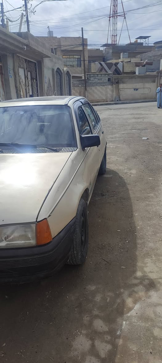 اوبل كاديت حجم 18 رقم دولي مسطرة سنويا لل2030
كير او محرك شرط 
كهربائيات شغاله 
طخم جديد داخلها نضيف 
شرط التحويل 
السعر 26 ورقه او بيها مجال بسيط 
الموقع موصل حي اليرموك
للتواصل ***********
            ***********
